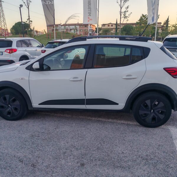 Dacia Sandero GX189MD 3