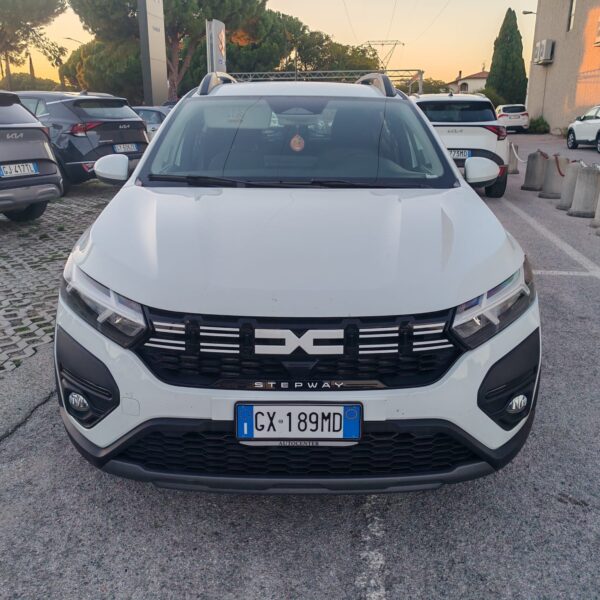 Dacia Sandero GX189MD 4