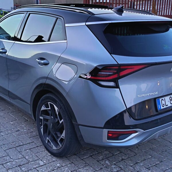 Kia Sportage GL803TW 2