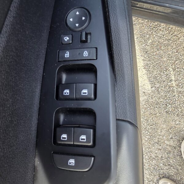 Kia Sportage GN382TM 20