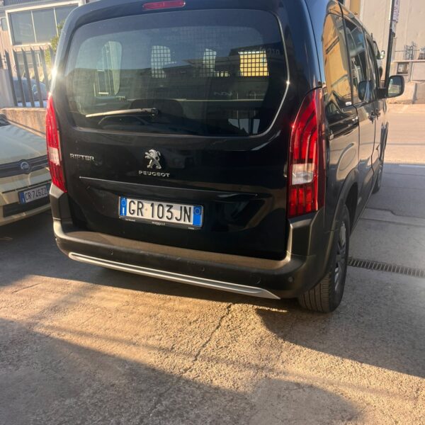 Peugeot Rifter GR103JN 6